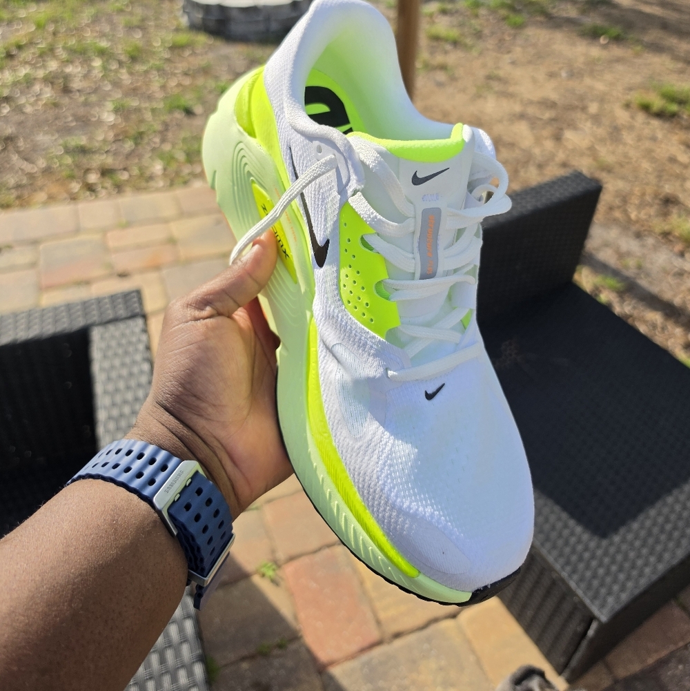 Nike Structure Plus - image 2